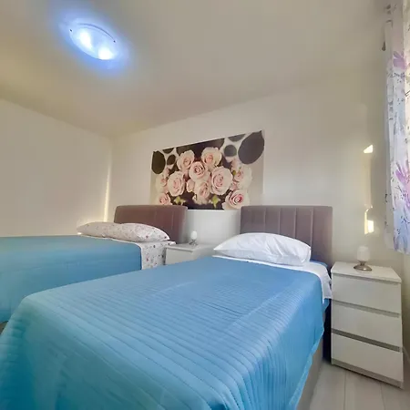 Cagalj Apartment